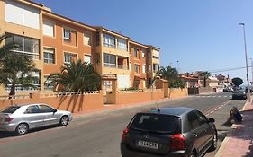 2 Minutes From The Beach
